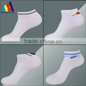 White Color Antibacterial Breathable Deodorant Socks thumbnail-1