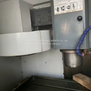 Haas MINI MILL Vertical Machining Center thumbnail-1