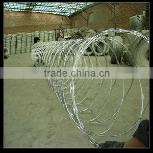 Spiral Razor Barbed Wire (10 Years Factory) thumbnail-1