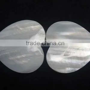 Heart Shape Mother of Pearl Gemstone Cabochon Very Pretty Stone With Nice Polish and Cutting thumbnail-2