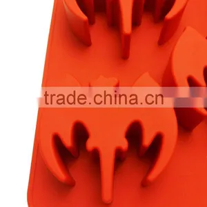Silicone Bat Shape Ice Cube Tray Fancy Ice Cube Tray thumbnail-6