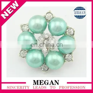 Wholesale High Quality Pearl Rhinestone Big Crystal Button thumbnail-1