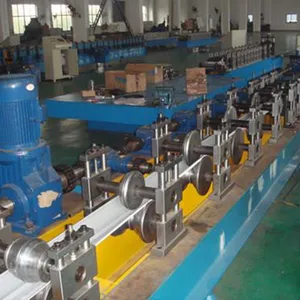 Steel Stainless Steel Color Steel High Speed CZ Purlin Roof Truss Lipped Channel Machine thumbnail-2