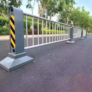 Urban Safety Guardrails, Anti-collision Galvanized Pipe Guardrails, Road Fences, Municipal Guardrails thumbnail-4
