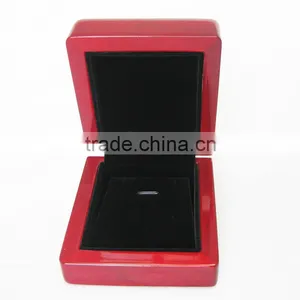 W1480P Whosale Pendant Jewelry Wooden Box High Glossy With Velvet Lined thumbnail-2