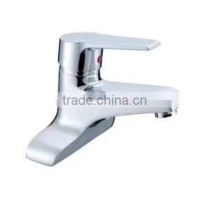 Upc Bathtub Shower Faucet Chrome Finished in Wall thumbnail-4