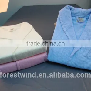 Luxury Cotton Waffle Hotel Bathrobe thumbnail-4