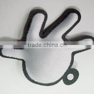 China Hot Sale Custom Lovely Stuffed Cotton Filling Woven Label for Garment thumbnail-1
