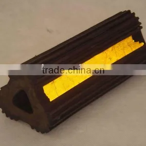 Rubber Wheel Chock thumbnail-1