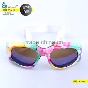 Wholesale Sunglasses Fashion Sports Glasses Sports Eyewear in Outdoor Sport thumbnail-2