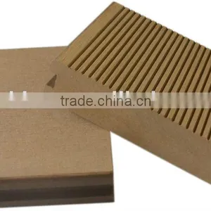 Wood Plastic Decking thumbnail-1