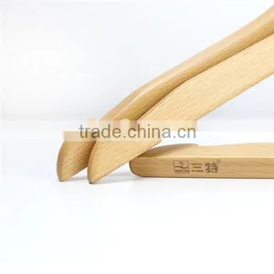 Wood Bulk Clothes Hangers thumbnail-6