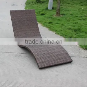 Outdoor Poolside Sun Loungers With Aluminum Frame thumbnail-4