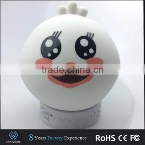 2017 New Small Lovely Duck Shape Bluetooth Speaker With Flashing Light thumbnail-5