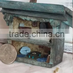 Tiny Miniatures. Christmas House. thumbnail-2