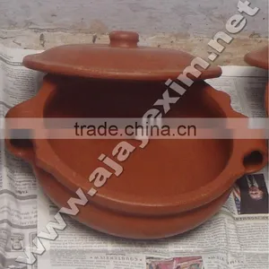 Unglazed Clay Casserole Pot thumbnail-1
