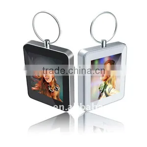 1.5 Inch Keyring Digital Photo Frame thumbnail-1