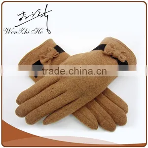 China Supplier Pink Wool Gloves Cashmere Gloves thumbnail-6