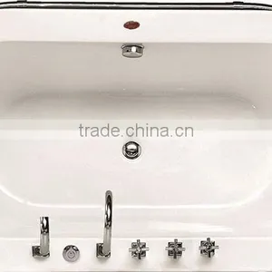 Oval Shaped Acrylic Comfortable Style Bath Tub thumbnail-2