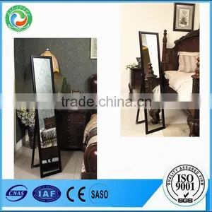 Eco-friendly Modern Standing Framed Mirror thumbnail-2