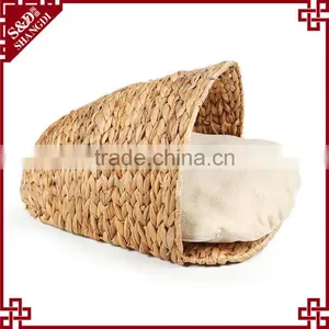 Latest Natural Appearance 55cm Length Funny Dog Hideaway Large Dog Beds thumbnail-3