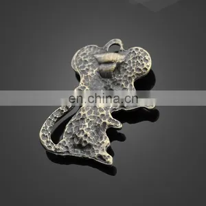 Wholesale Animal Bird Penguin Shape Pendant Alloy Pendant Jewelry Accessories thumbnail-6