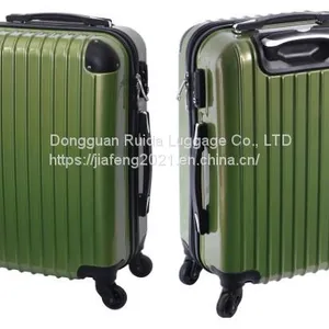 Travelling Case thumbnail-1