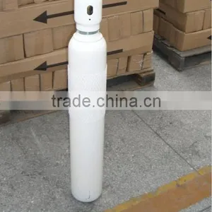 Oxygen Cylinder thumbnail-1