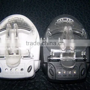 Four Lights Universal Charger thumbnail-1