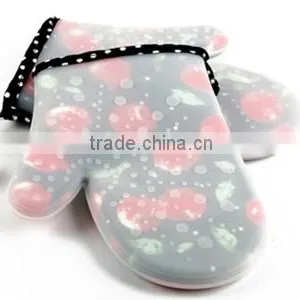 Heat Resistant Bbq Gloves for Women Heart Shape thumbnail-1
