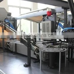 Jiangsu Zhangjiagang Linear Type Pet Bottle Blowing Machine/best Selling Plastic Bottle Blowing Machine thumbnail-1