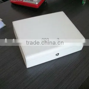 Jewelry & Gift Packaging thumbnail-1