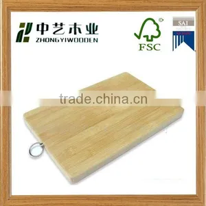 2015 China Factory Suppliers Hot Selling FSC&SA8000 OEM Kitchen Wooden Pizza Cutting Board With Cheese Tool Set thumbnail-2