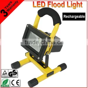 Battery Powered Portable Rechargeable 10W 6V LED Flood Light thumbnail-1