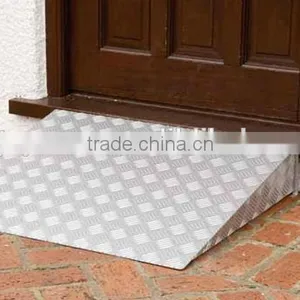 Wedge Aluminum Threshold Ramp thumbnail-1