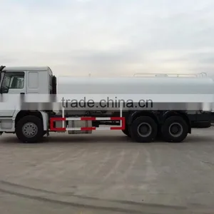 Good Price 20000L HOWO Water Bowser Truck for Sale thumbnail-3