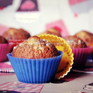 Silicone Cake Mold Muffin Cupcake Mould thumbnail-5