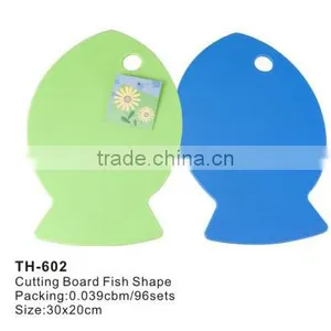 Pleasant Kitchen Life From 30X20cm Fish Shaped Cutting and Chopping Board thumbnail-1