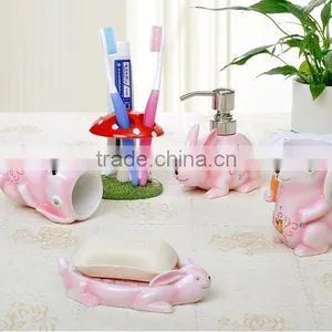 Yellow Duck 5pcs Ceramic Accessories Bathroom Sets for Hotel thumbnail-3