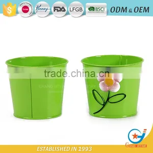 Garden Galvanized or Iron Flower Tubs and Pots Decorative Potted Plants thumbnail-6