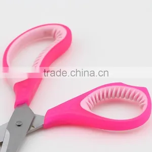 Stainless Steel Blade Sharp Scissors With New Handle Design thumbnail-4