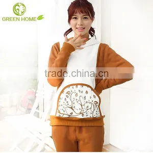2018 The Lower Abdomen Leaves the Design of a Hooded Suits Garment AK083 thumbnail-1