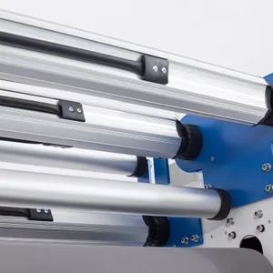 DMS-1700A Laminator 62 Inch Self-peeling Automatic Rolling Vinyl PP Sticker Laminating Machine thumbnail-5