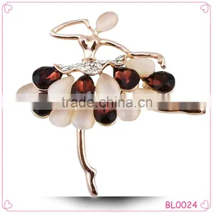 Fashion Wedding Dress Brooch With Sherwani Brooch of Rhinestone Magnetic Brooch for Women thumbnail-1