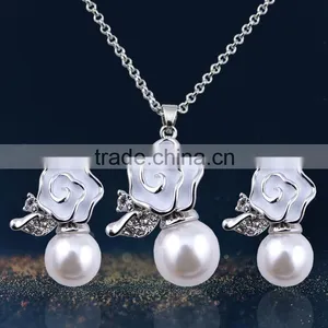 Latest Fashion Handsome Flower Necklace/Earrings Sets For Girl thumbnail-2