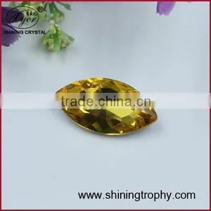 Crystal Topaz Motif Garment Accessory From Factory Direct in Yiwu thumbnail-1