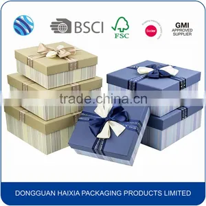 Custom Logo Cardboard Clothing Packaging Boxes thumbnail-3