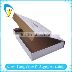 Clamshell Magnetic Closure Cardboard Box For Cosmetic thumbnail-3