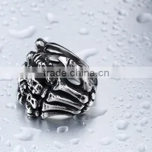 Mens Silver Black Vintage Skull Hand Bone Gothic 316Lstainless Steel Ring Band thumbnail-2