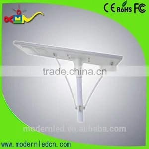 100 Watt Solar Led Street Light With IR Sensor and Light Contorller thumbnail-2
